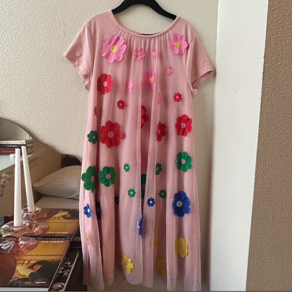 Mini Boden Pink Floral Appliqué Dress